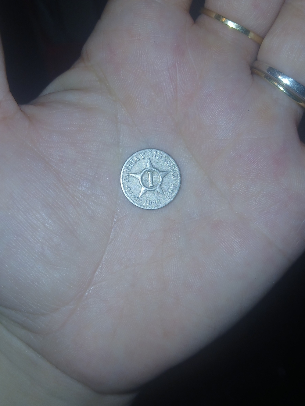 Vintage 1946 Cuba 1 Centavo Coin - Star Motif